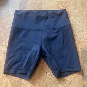 Lululemon Wunder Train Shorts, Black, 8
